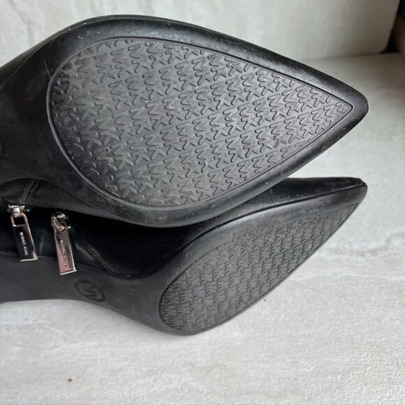 Michael Kors Blaine Heeled Booties Black Size 9.5 side zip - Picture 11 of 11